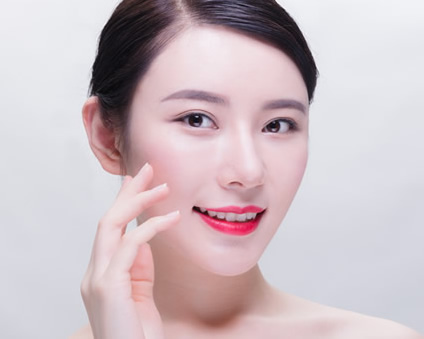 告別細紋、乾燥！眼霜使用的奧義